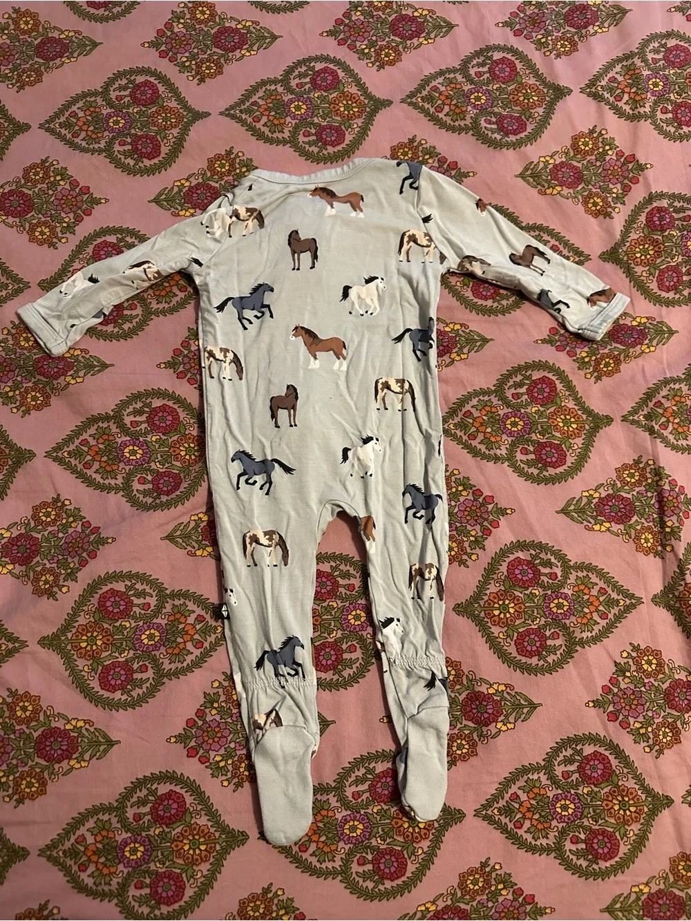 Kyte BABY Light Gray Horse Print Footie